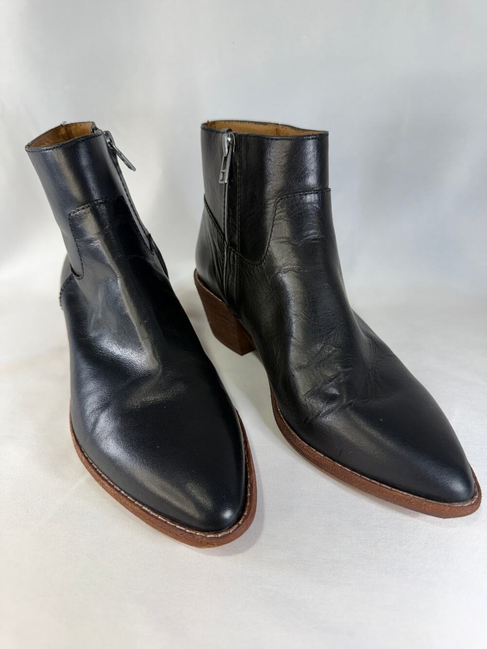 Madewell Women’s Black Leather Ankle Boots Size 5 Western Pointed Toe Side Zip
